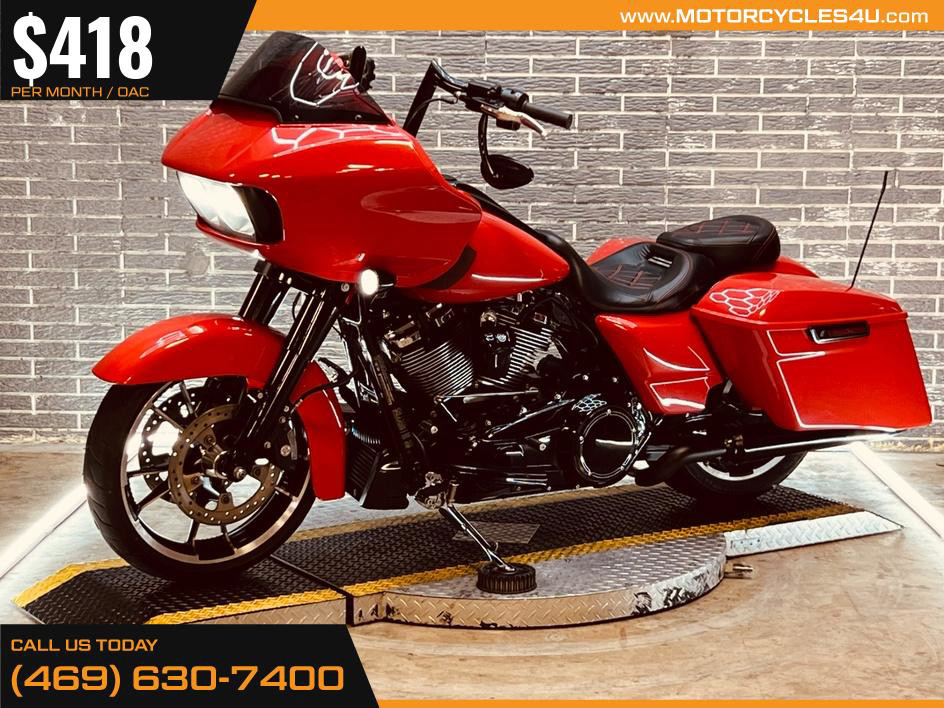 Road Glide®