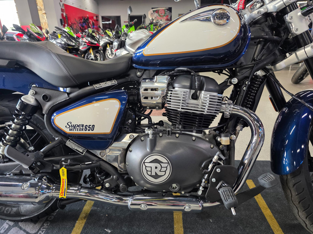 Super Meteor 650