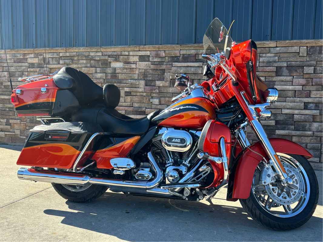 CVO® Ultra Classic® Electra Glide®