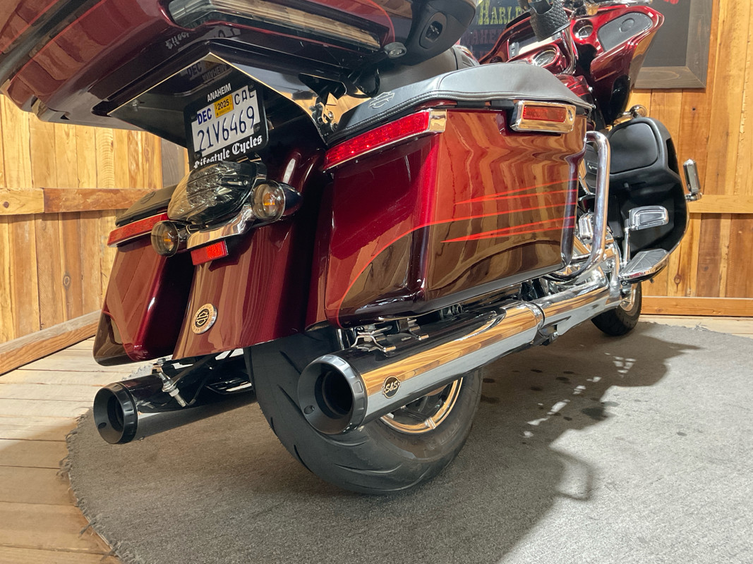 CVO® Road Glide® Ultra