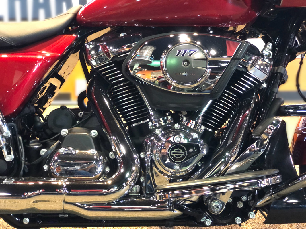 Road Glide®
