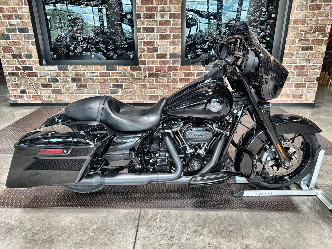 Street Glide® Special