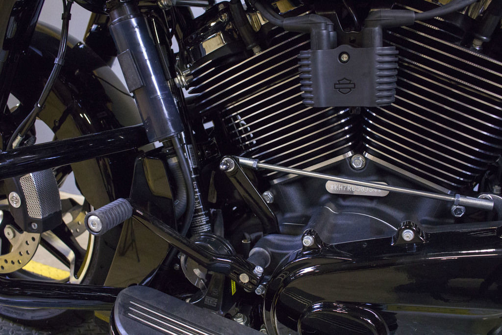 Road Glide®