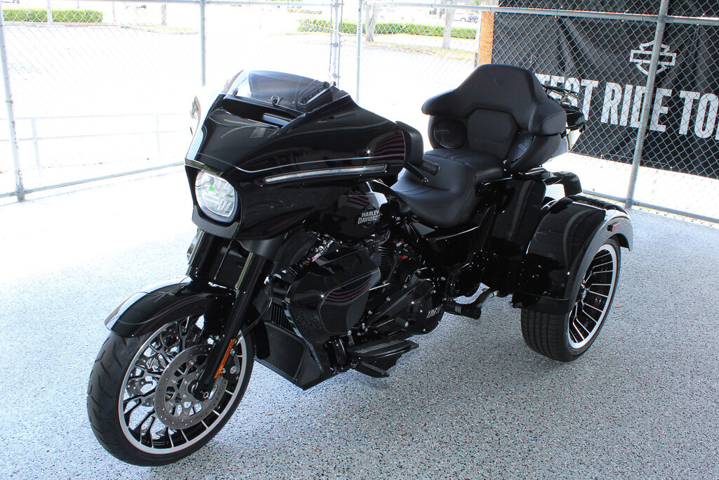 Street Glide® 3 Limited