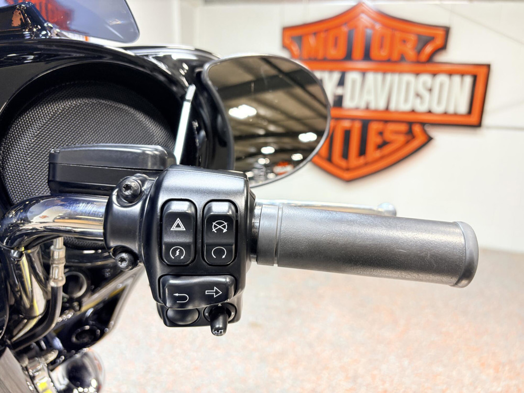 Street Glide® Special
