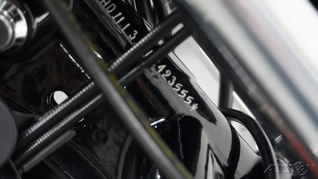 Sportster® SuperLow® 1200T