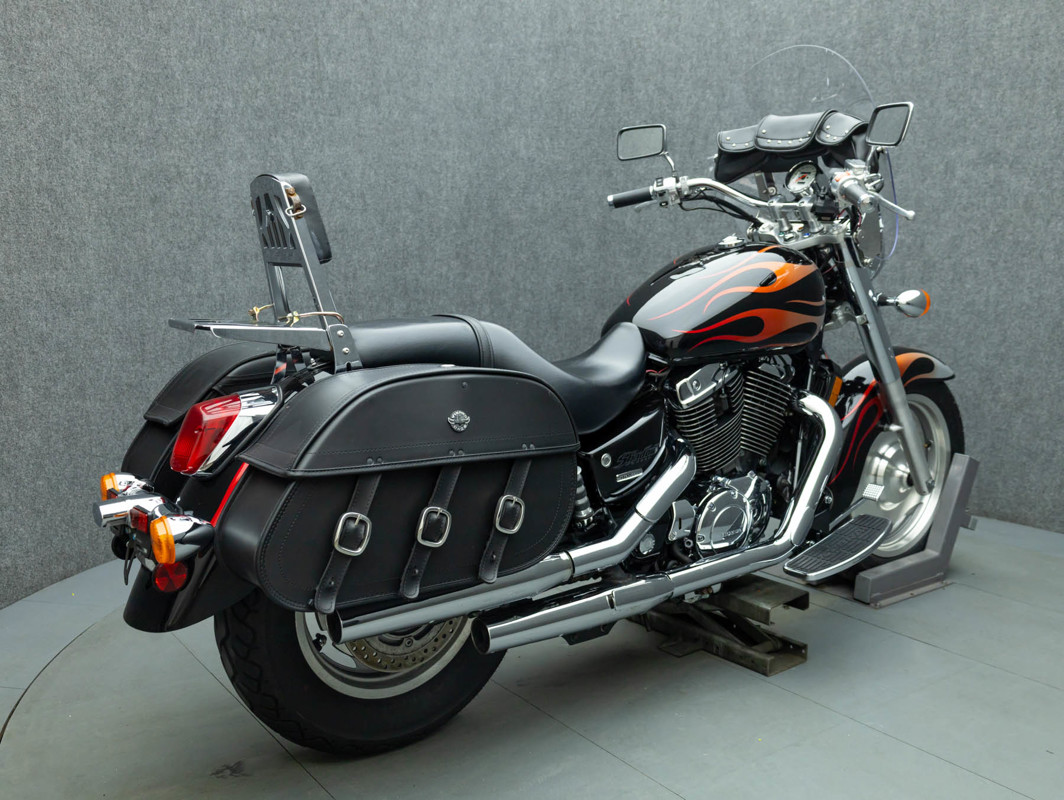 Shadow 1100 Sabre