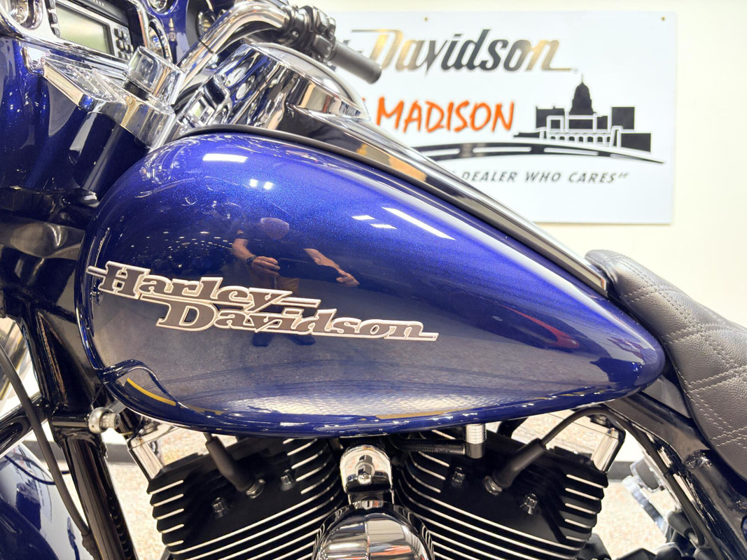 Street Glide®
