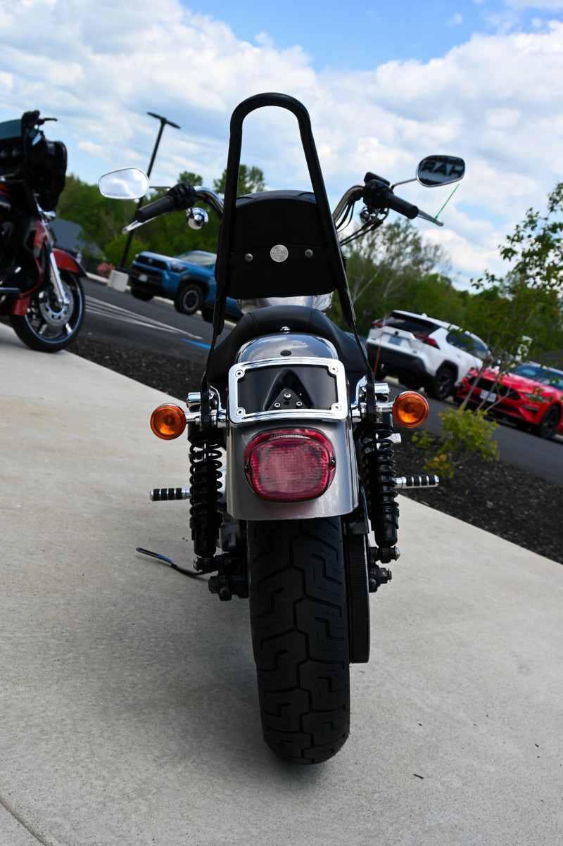 Sportster® 883 Low
