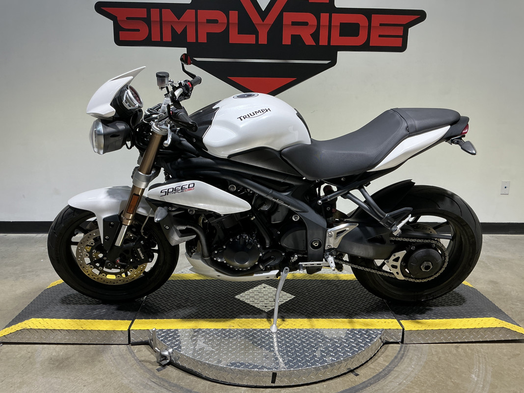 Speed Triple
