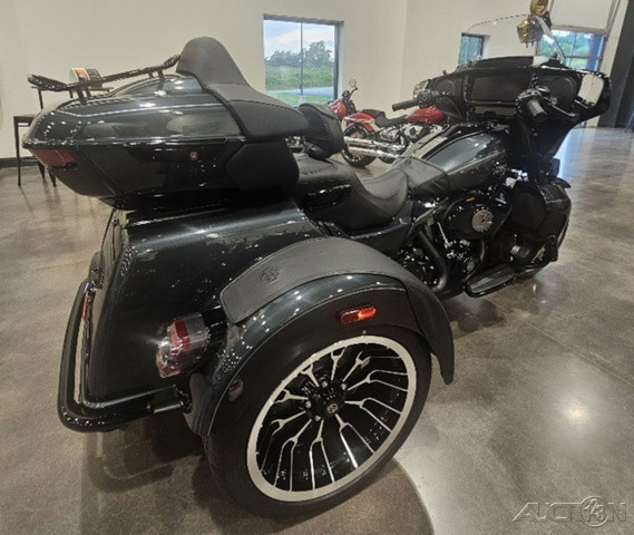Street Glide® 3 Limited