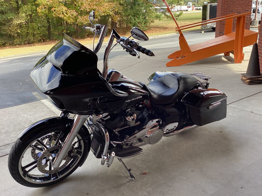 Road Glide®