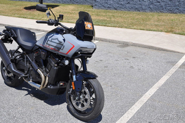 Pan America® 1250 ST