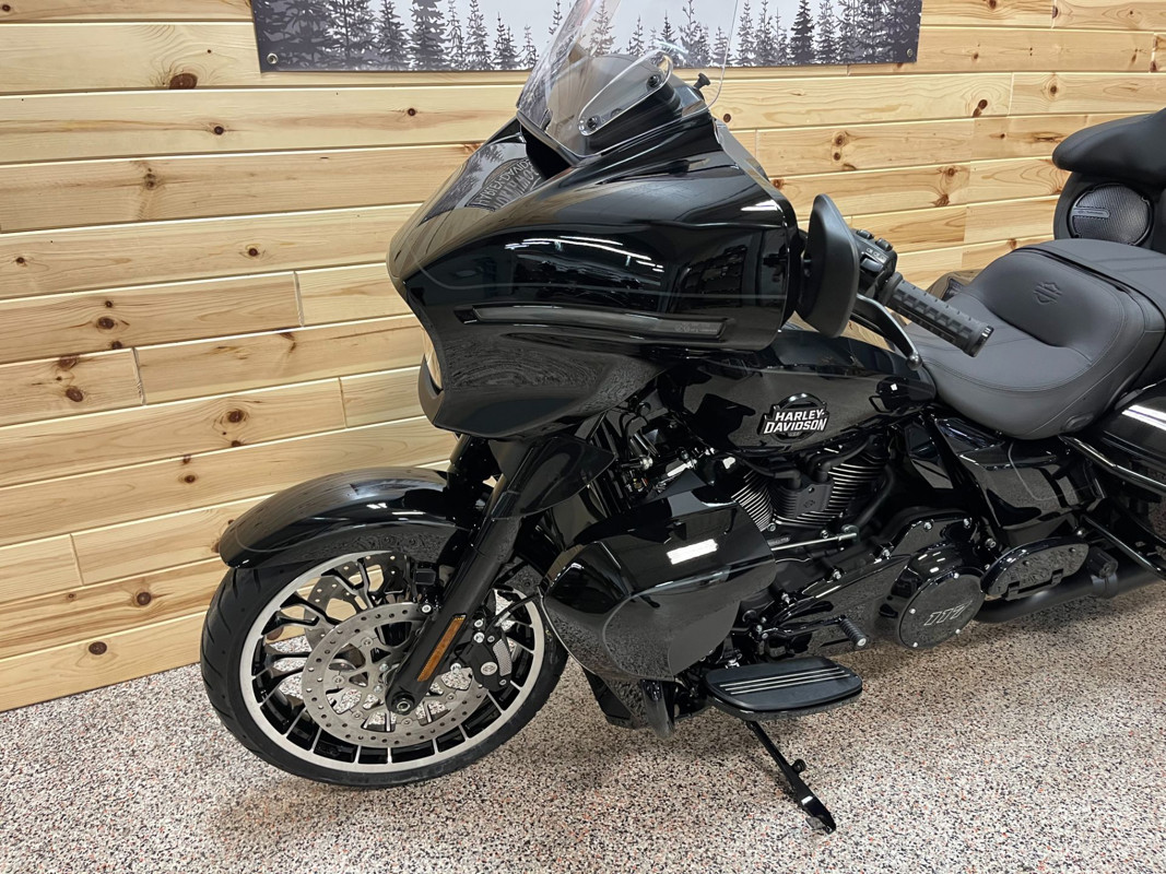 Street Glide® Limited