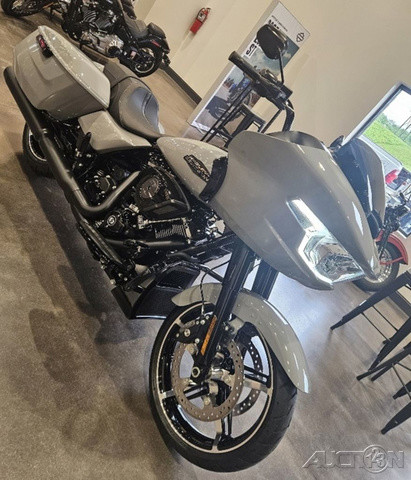 Road Glide®
