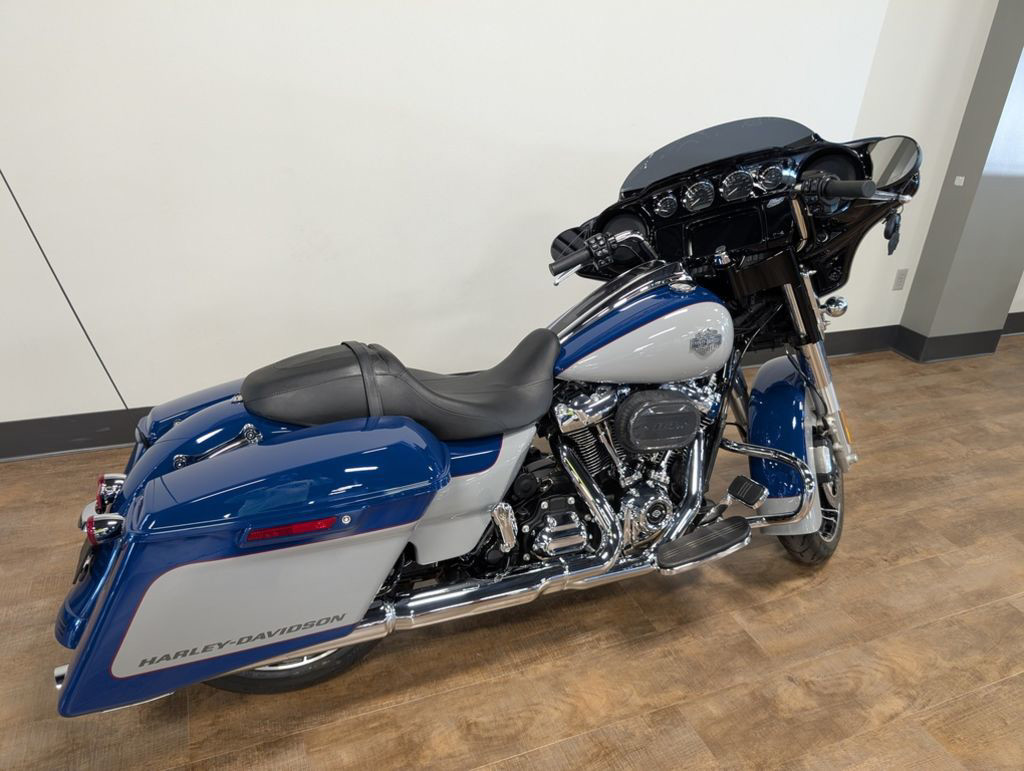 Street Glide® Special
