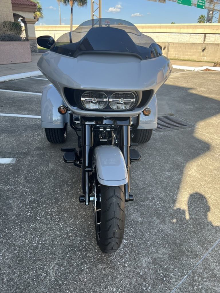 Road Glide® 3