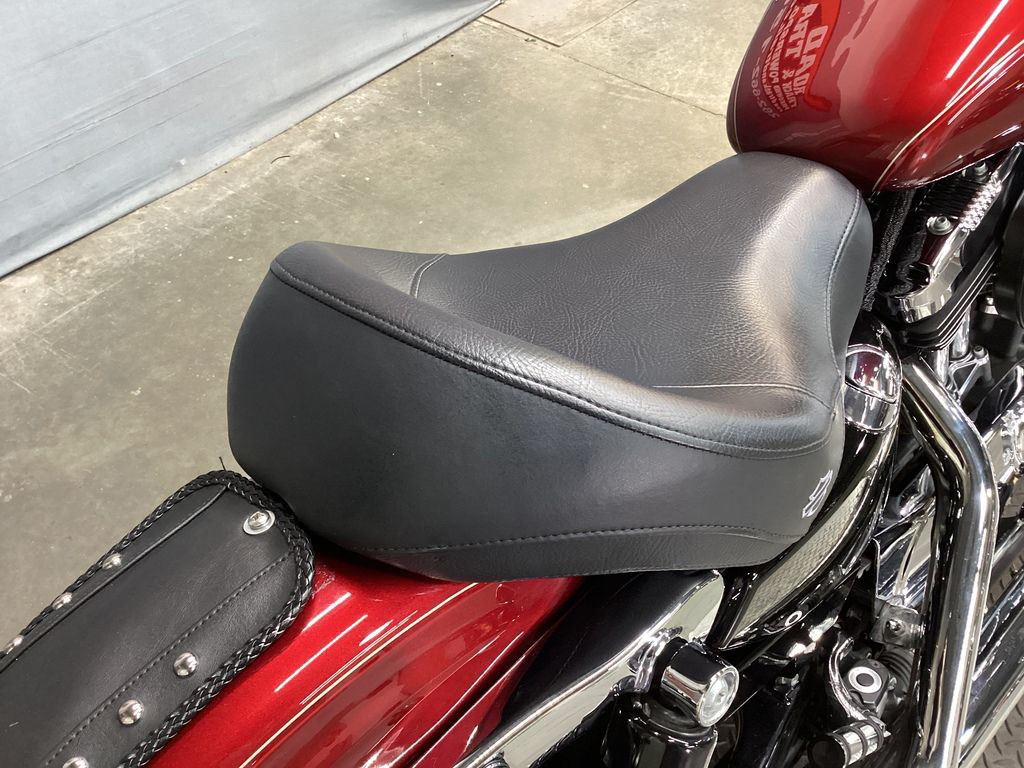 Sportster® SuperLow® 1200T