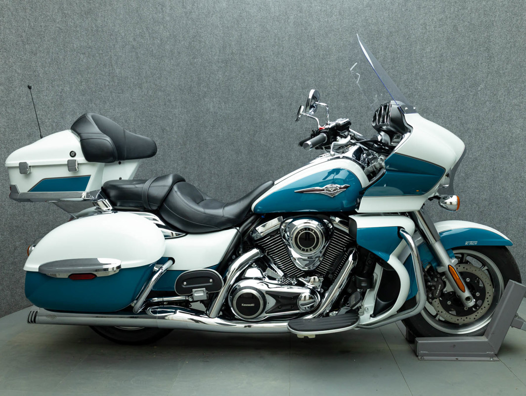 Vulcan 1700 Voyager ABS