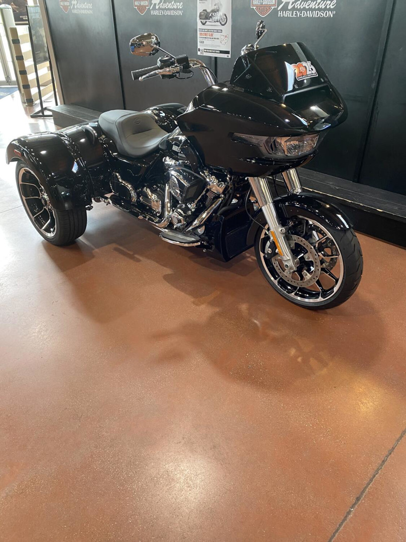 Road Glide® 3