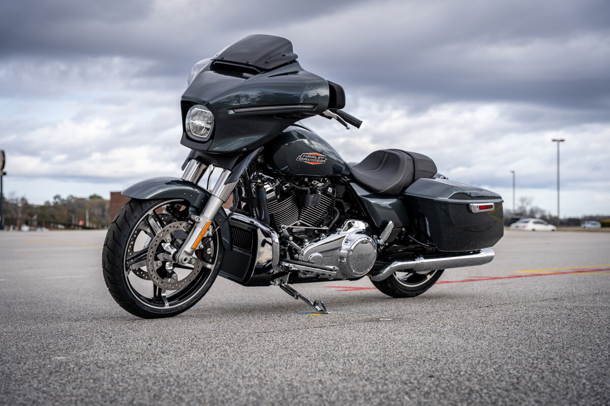 Street Glide®