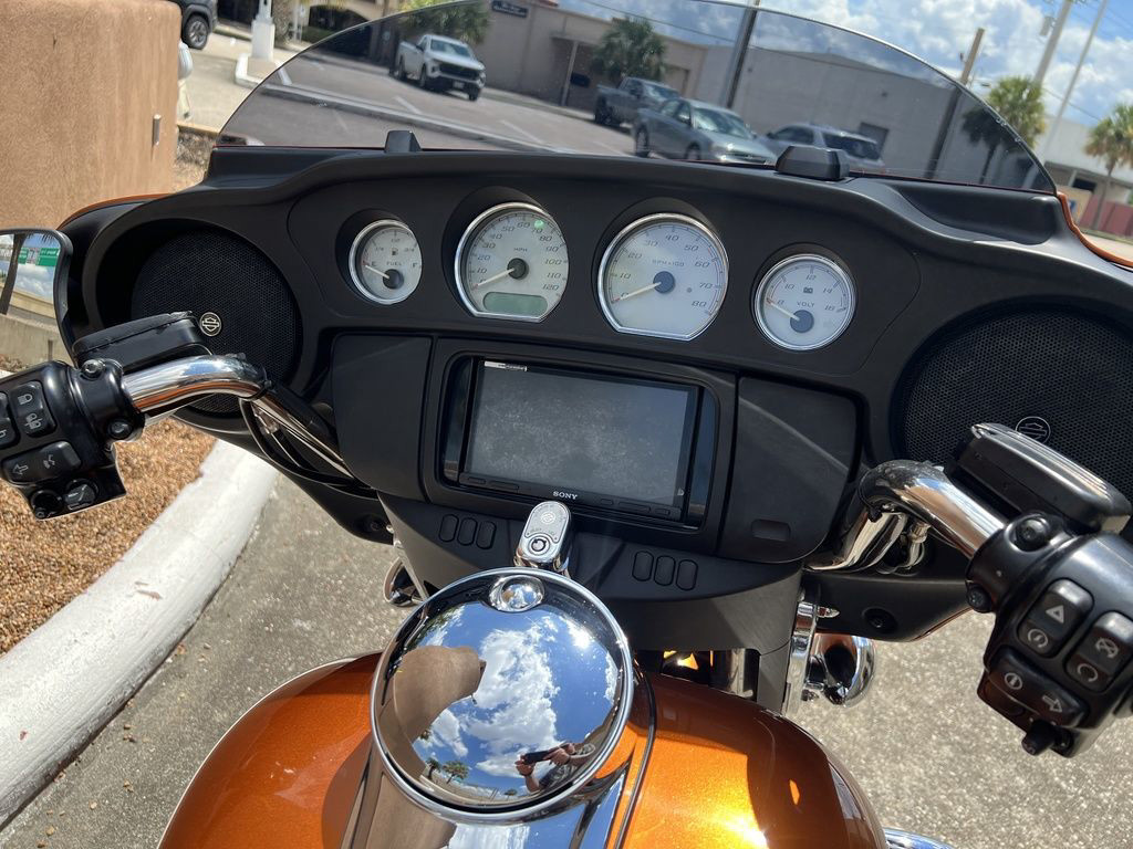 Street Glide®