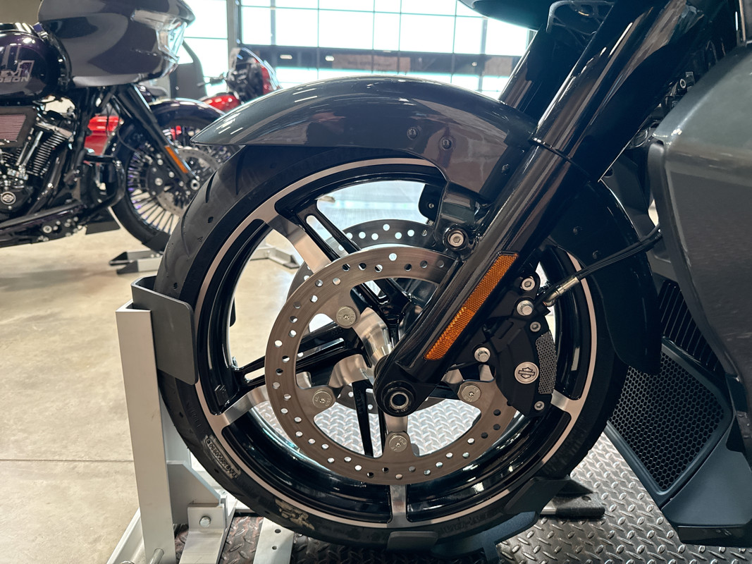 Road Glide®