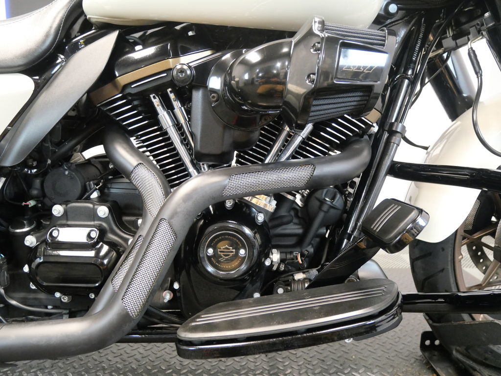 Street Glide® ST