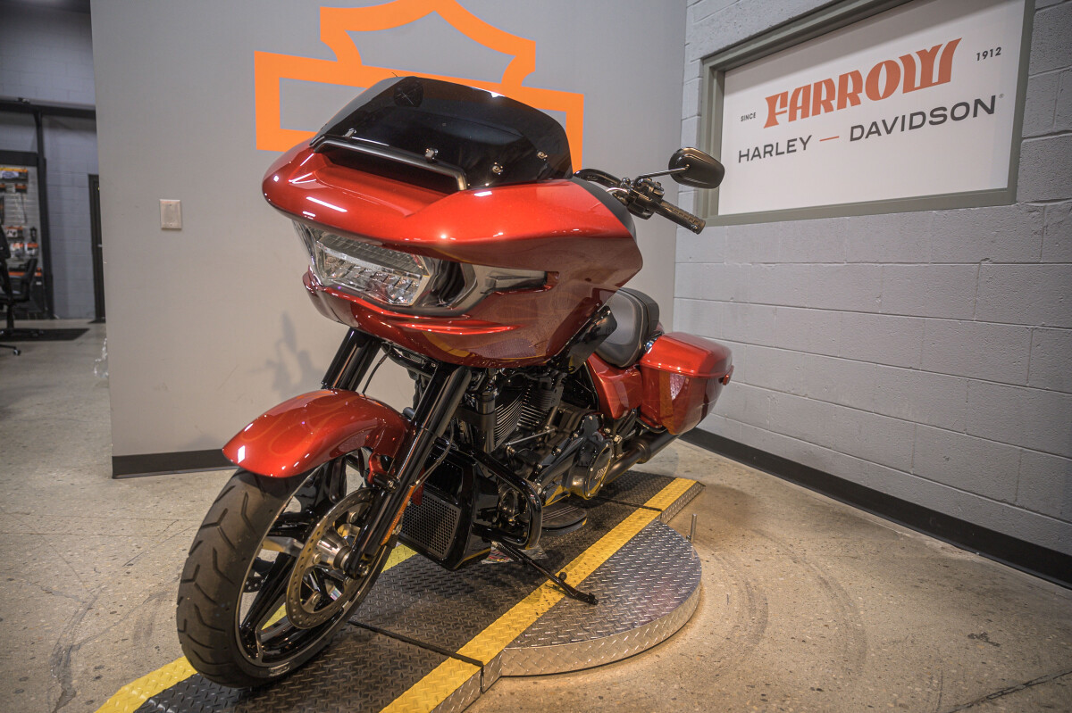 Road Glide®