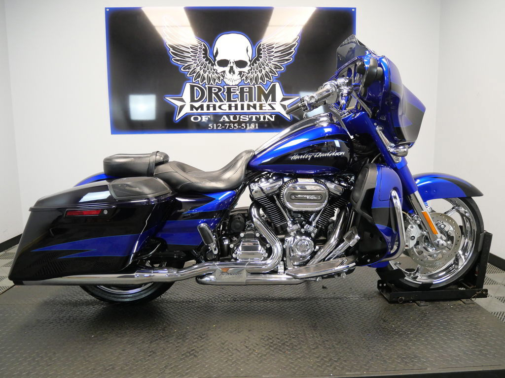 CVO® Street Glide®