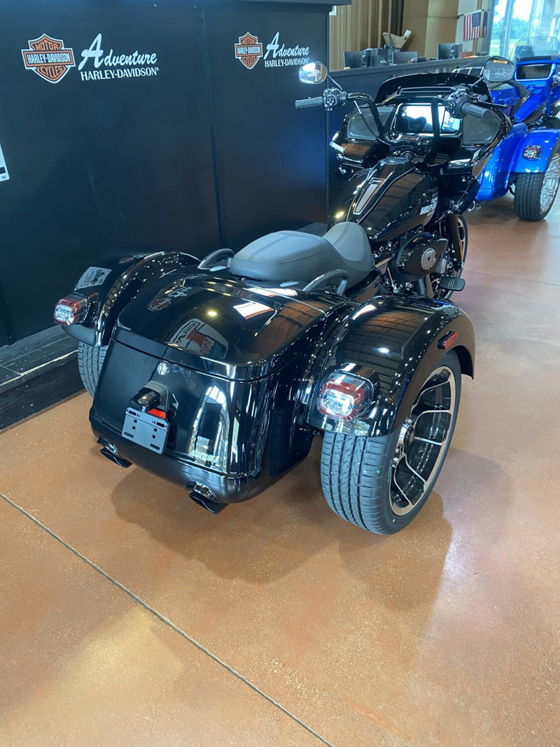 Road Glide® 3