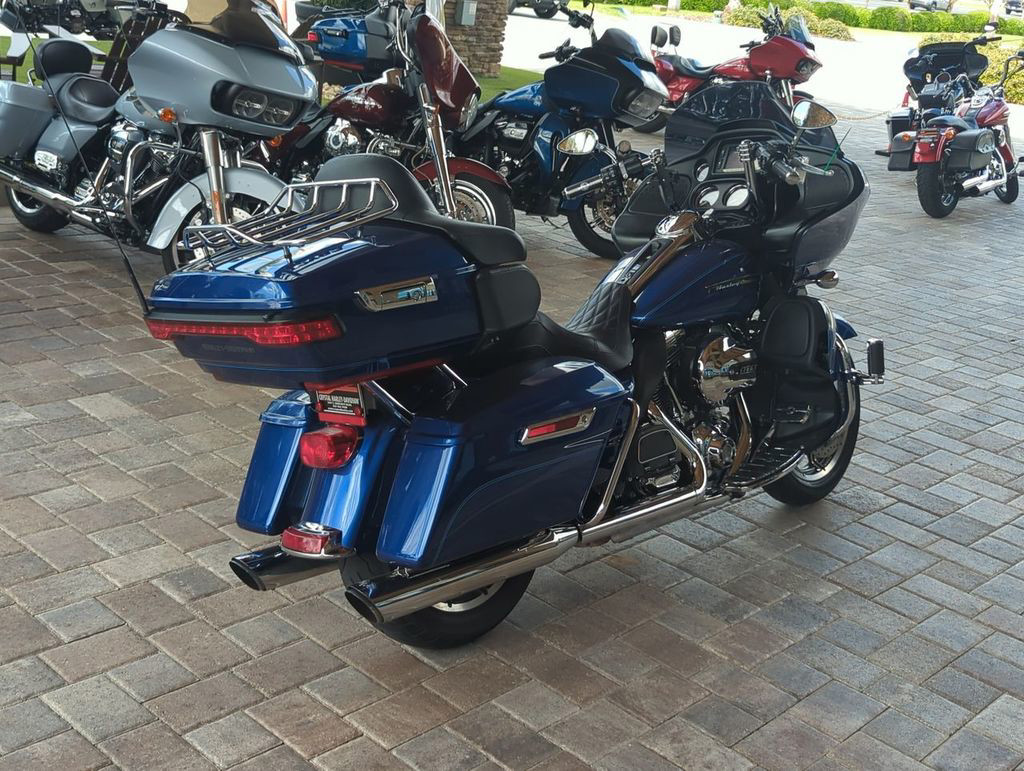 Road Glide® Ultra