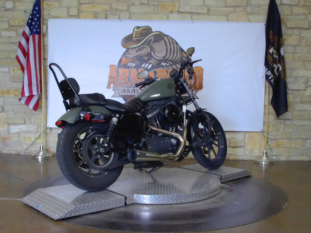 Iron 883®