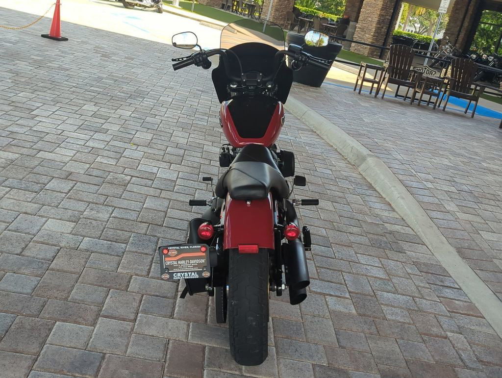 Street Bob®
