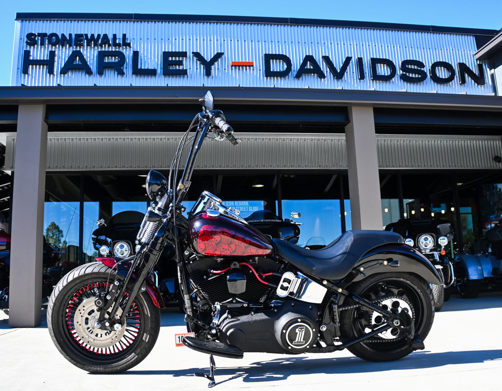 Softail® Cross Bones®