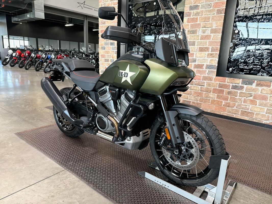 Pan America® 1250 Special