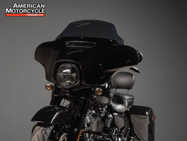 Street Glide® Special