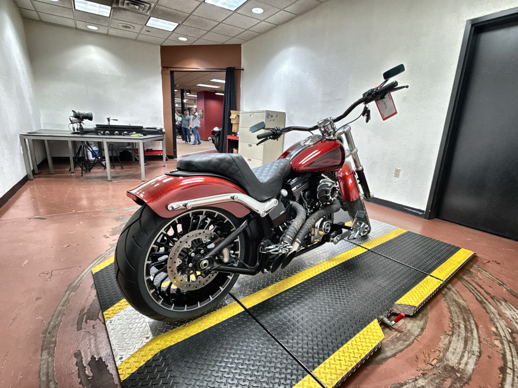 Softail® Breakout®