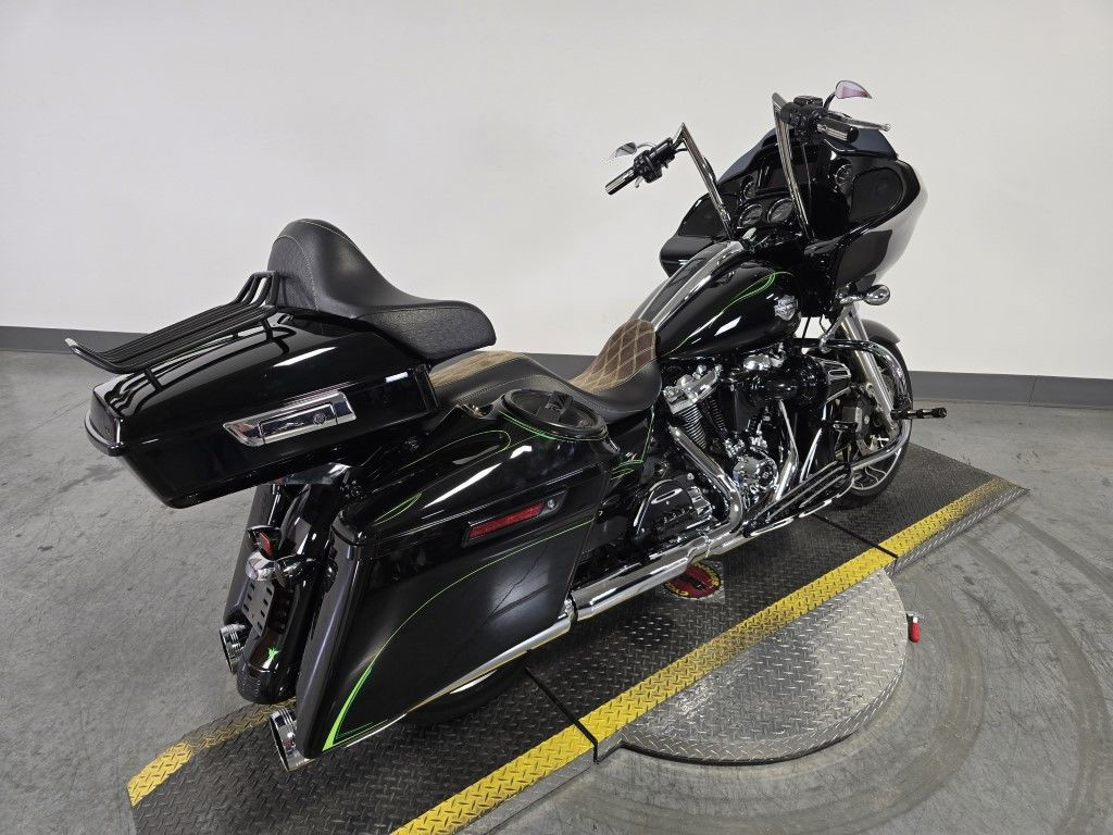 Road Glide® Special