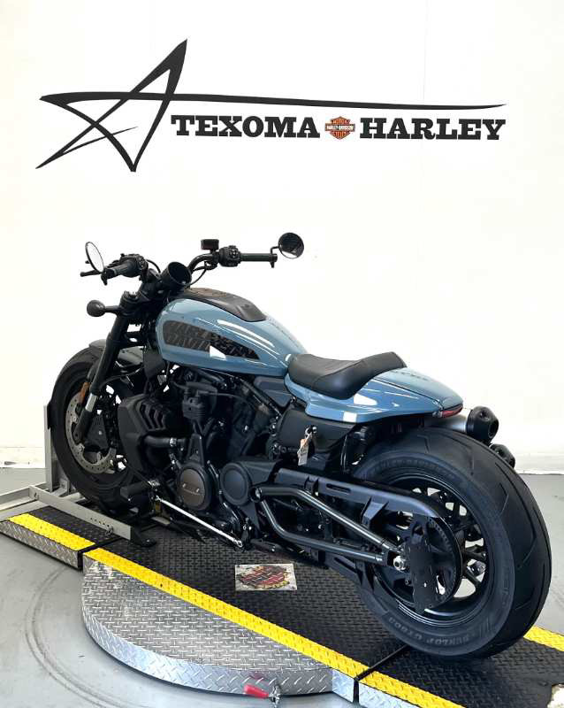 Sportster® S