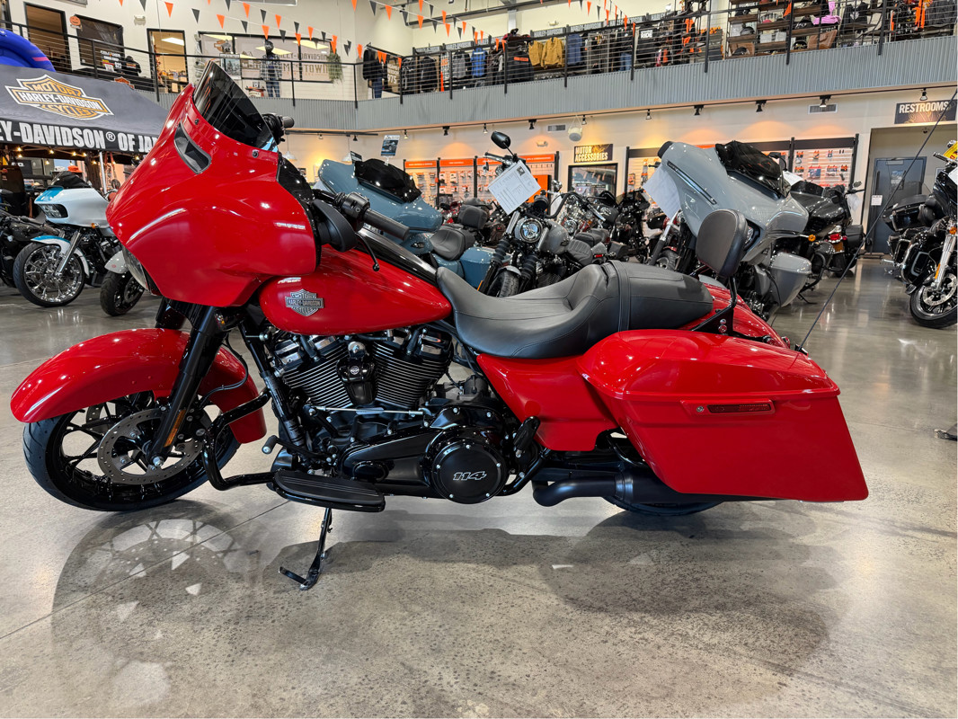 Street Glide® Special