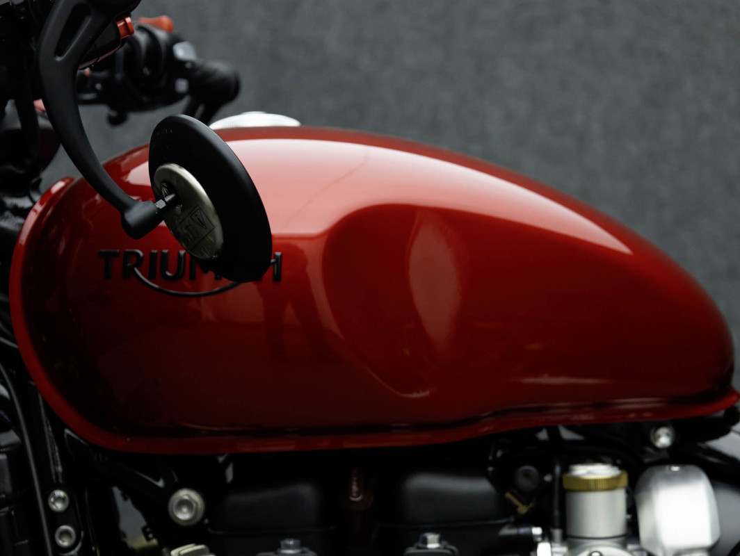 Bonneville Bobber