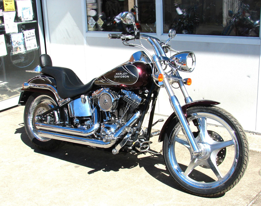 Screamin' Eagle® Softail® Deuce