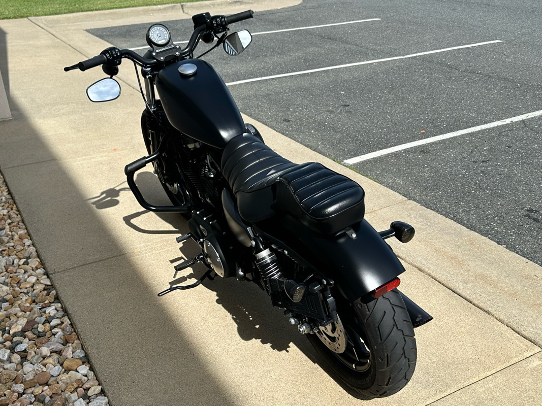 Iron 883®