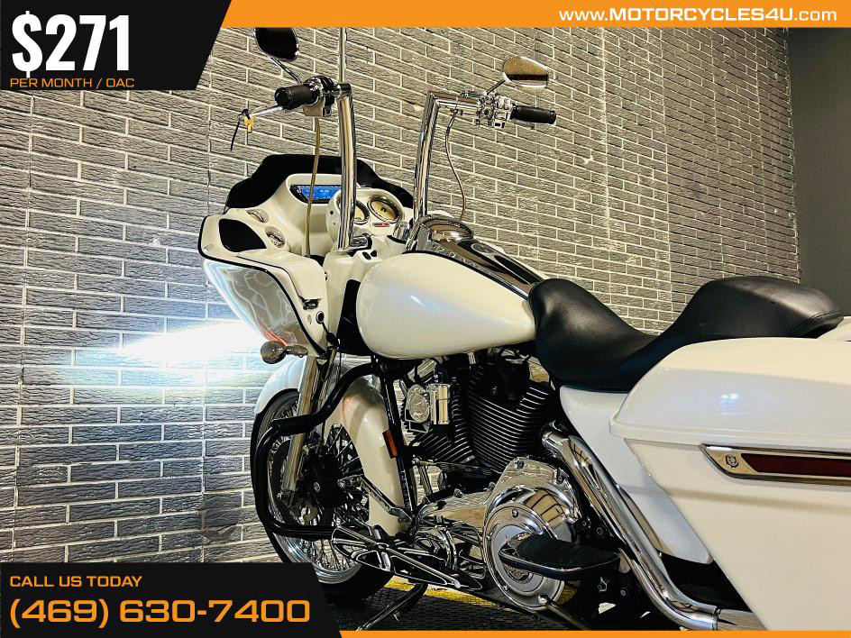 Road Glide®