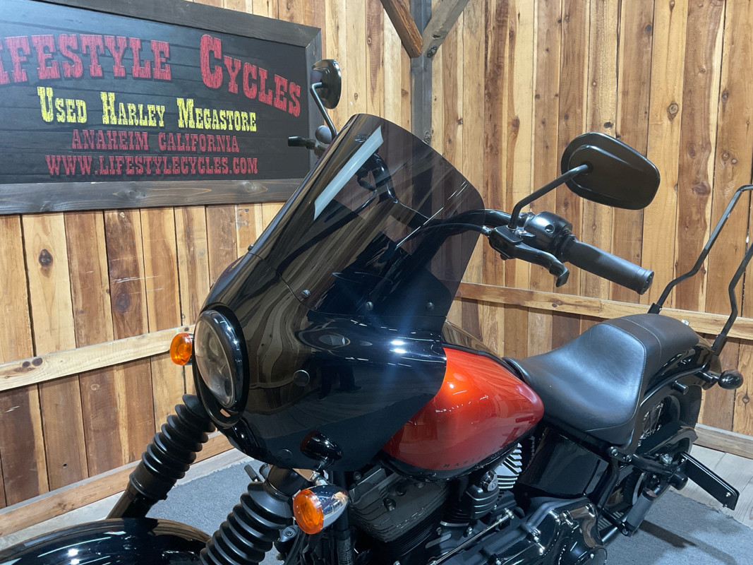Softail® Blackline™