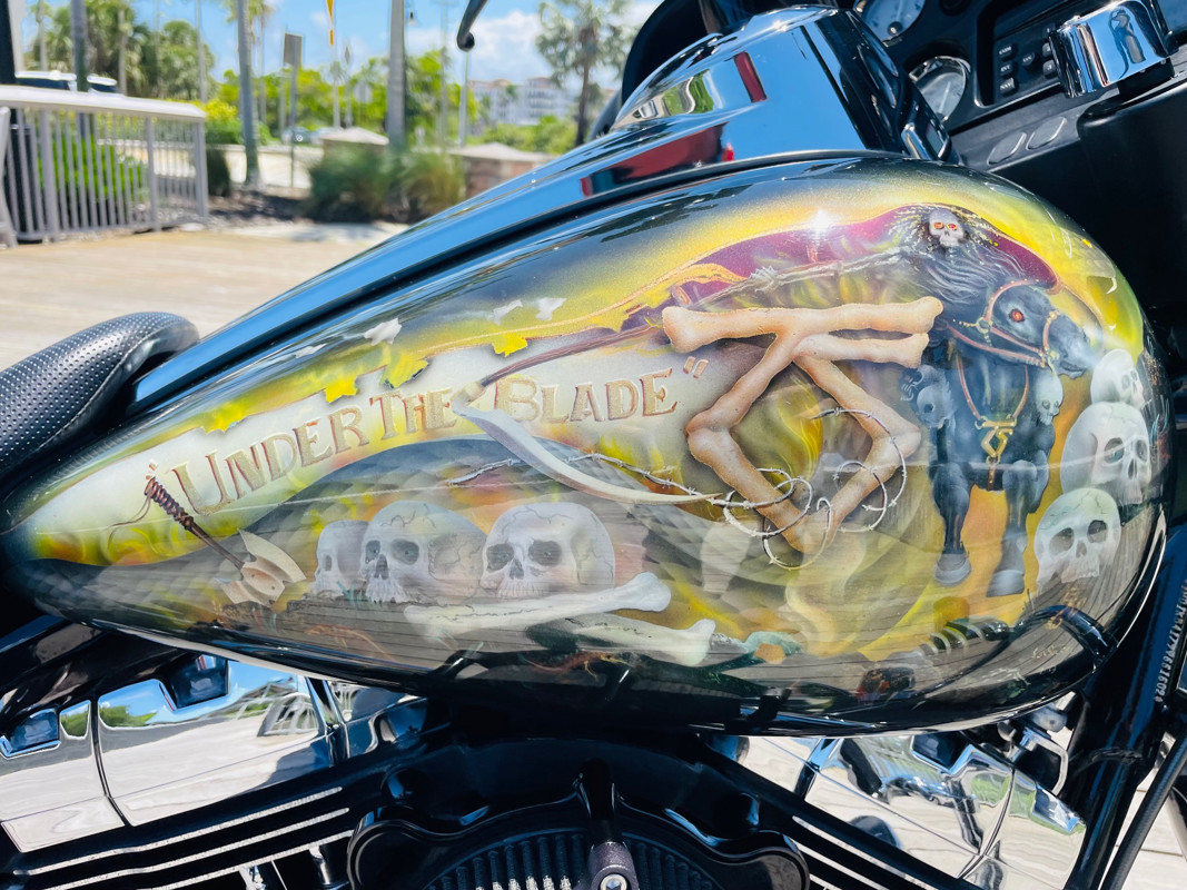 Street Glide®
