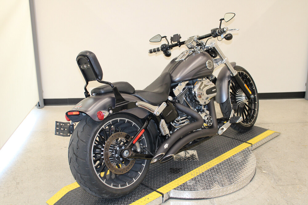 Softail® Breakout®