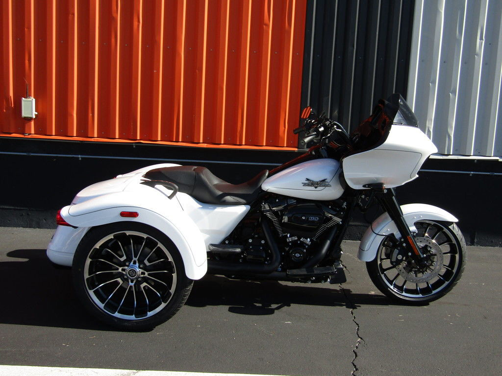 Road Glide® 3