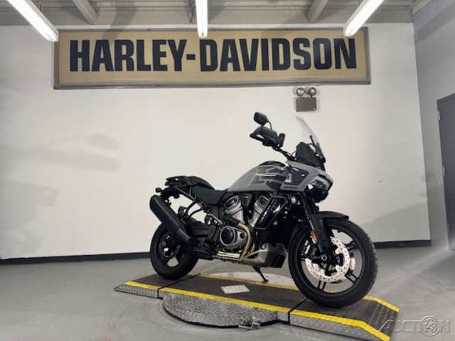 Pan America® 1250 Special